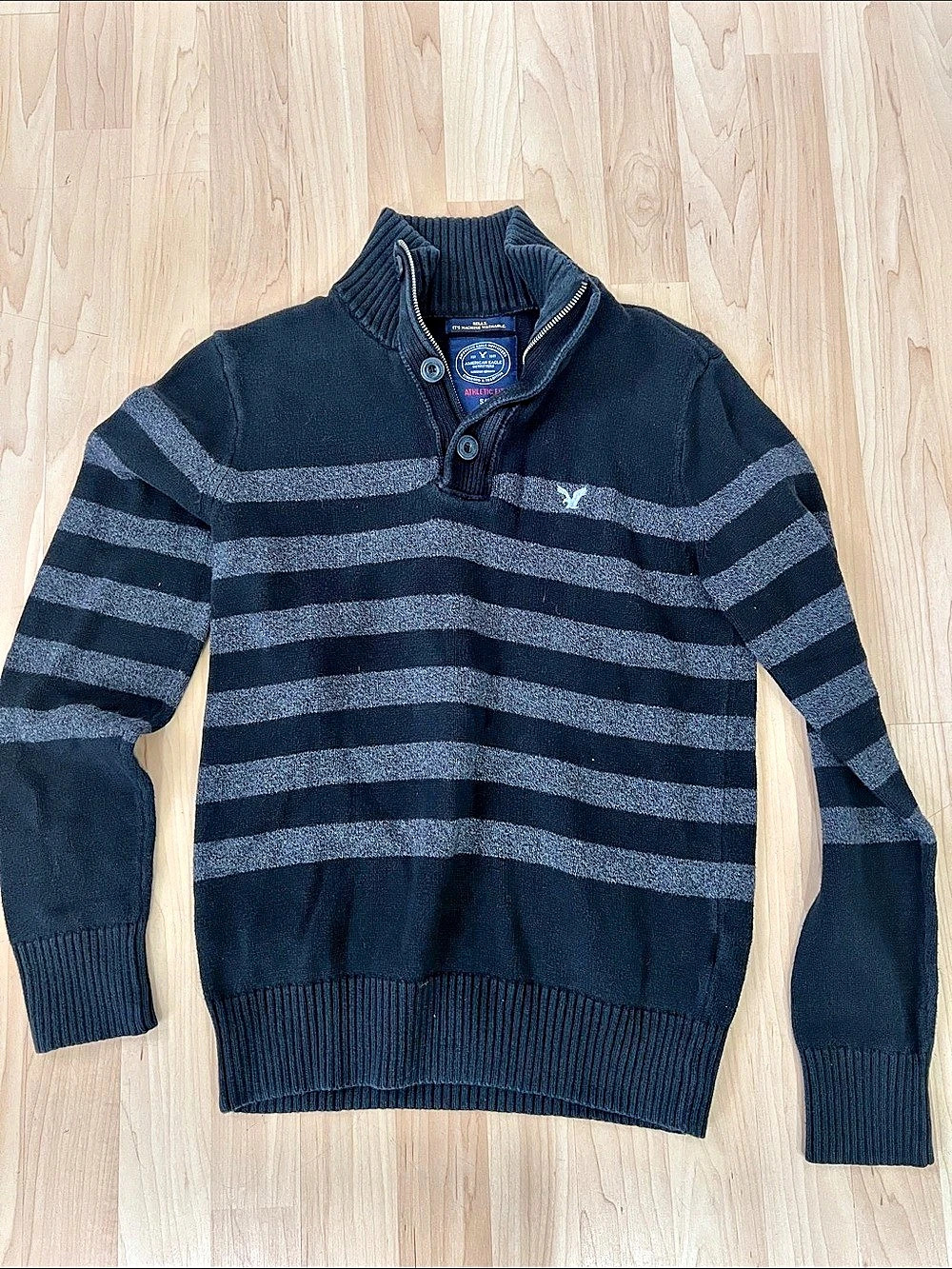 American Eagle Outfitters American Eagle Athletic Fit Quarter-Zip Striped